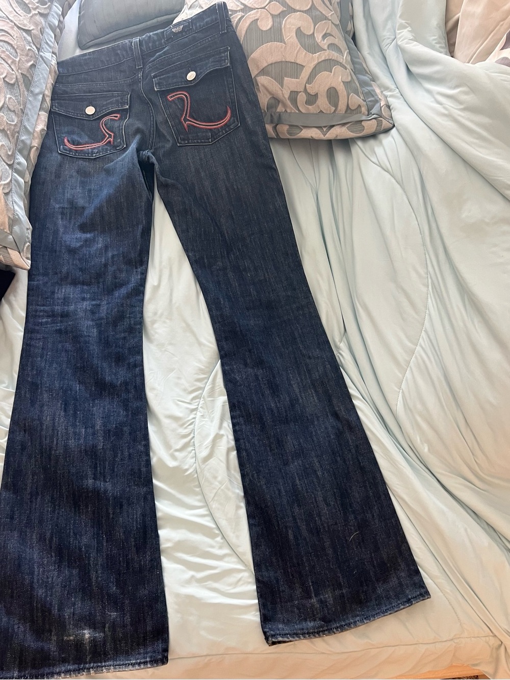 Rock & Republic Dark Blue Straight Leg Jeans with Red Pocket Stitching